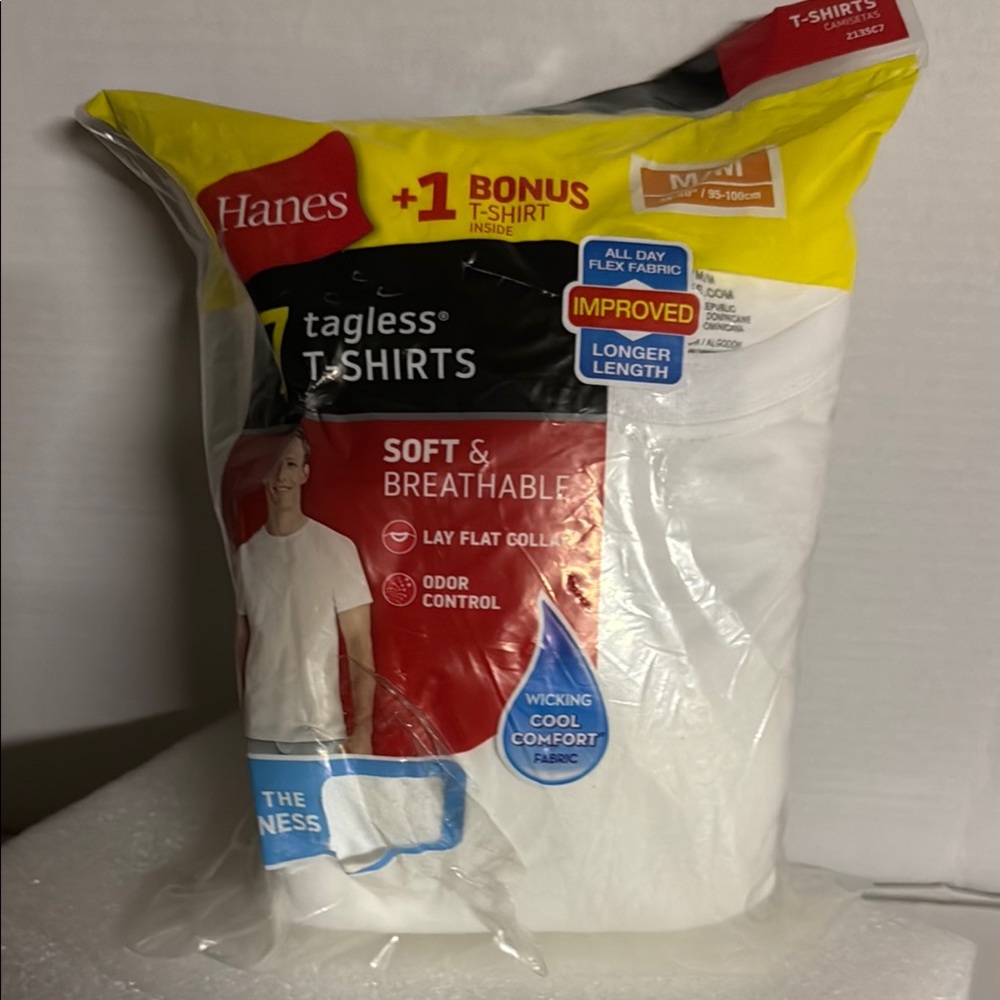 Hanes White Tagless T-Shirts With Bonus